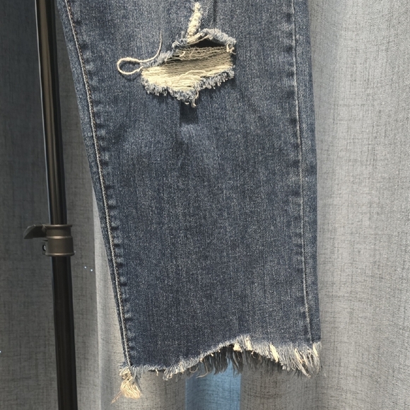 RISEN Frayed Hem And Waist Boyfriend Distressed Jeans in Classic Blue Size 3XL - Picture 6 of 14